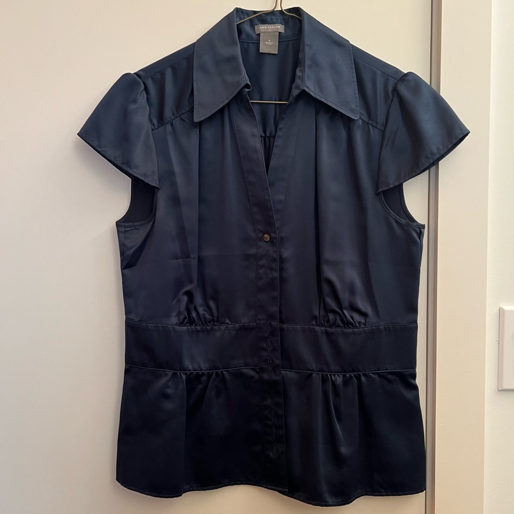 Ann Taylor tailored blouse
